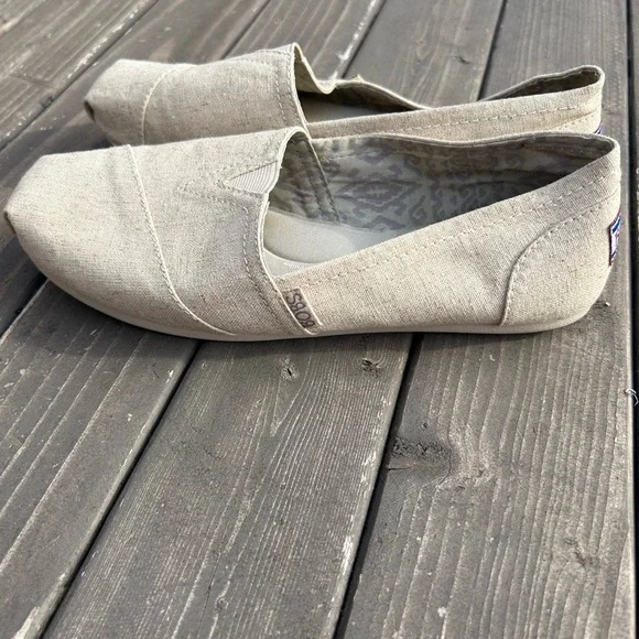 Bobs from Skechers  Womens Taupe Slip on Shoes Memory Foam Size 9 Comfort - Picture 3 of 9